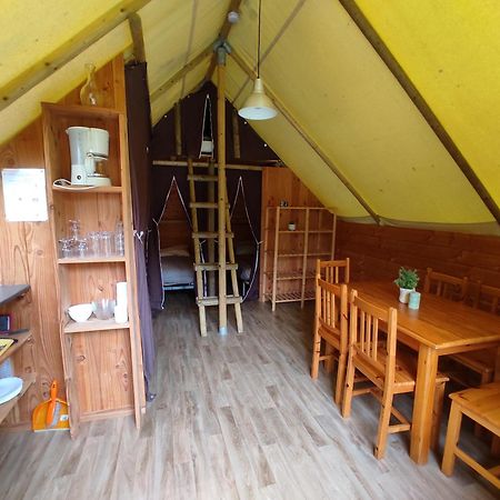 Camping Le Rouge Gorge **** 10' Puy Du Fou Saint-Laurent-sur-Sèvre Esterno foto