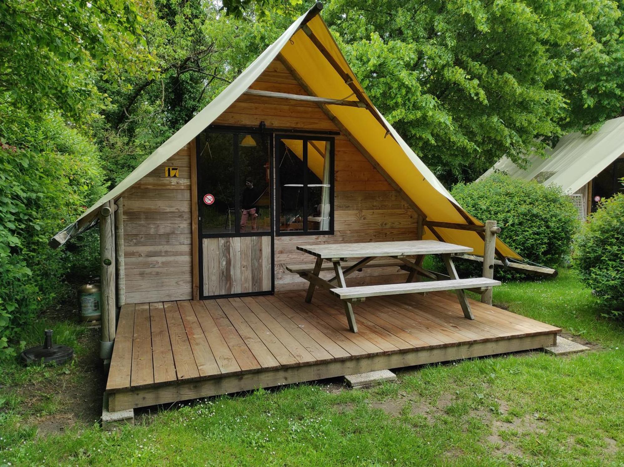 Camping Le Rouge Gorge **** 10' Puy Du Fou Saint-Laurent-sur-Sèvre Esterno foto