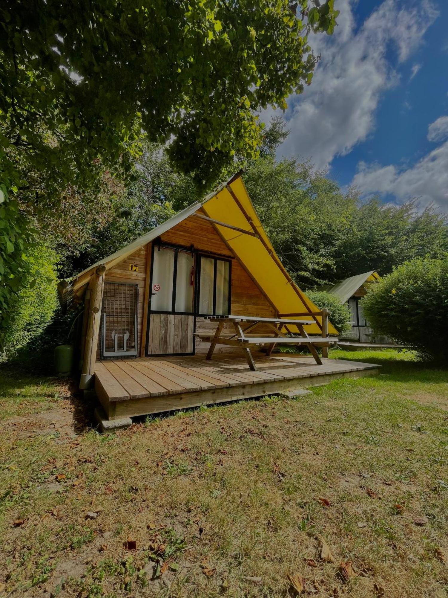 Camping Le Rouge Gorge **** 10' Puy Du Fou Saint-Laurent-sur-Sèvre Esterno foto